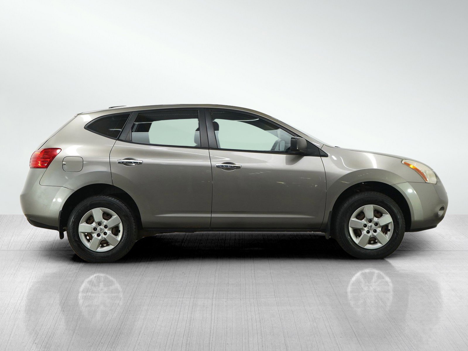 Used 2010 Nissan Rogue S AWD/4WD image 6