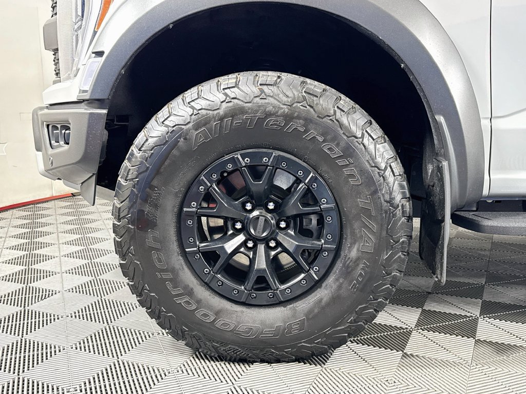 Used 2023 Ford F150 Raptor w/ Raptor 37 Performance Package AWD/4WD image 33