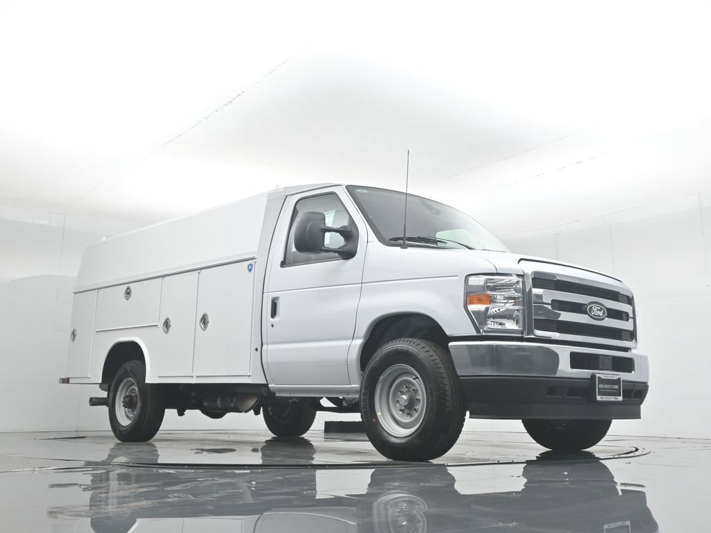 New 2026 Ford E-350 and Econoline 350 Super Duty w/ Power Equipment Group image 50