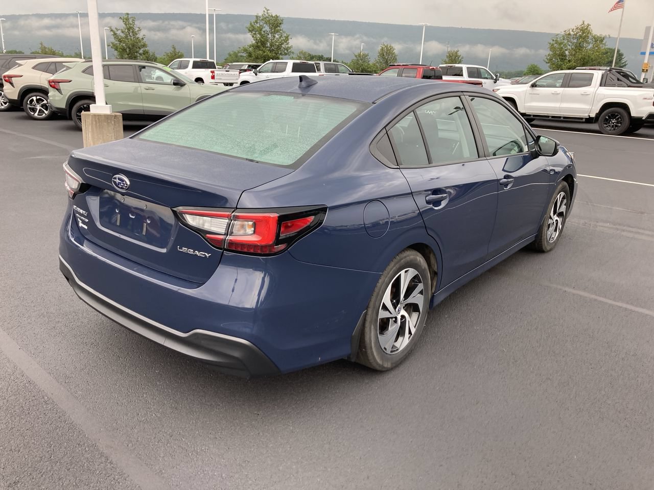 Used 2023 Subaru Legacy Premium AWD/4WD image 7