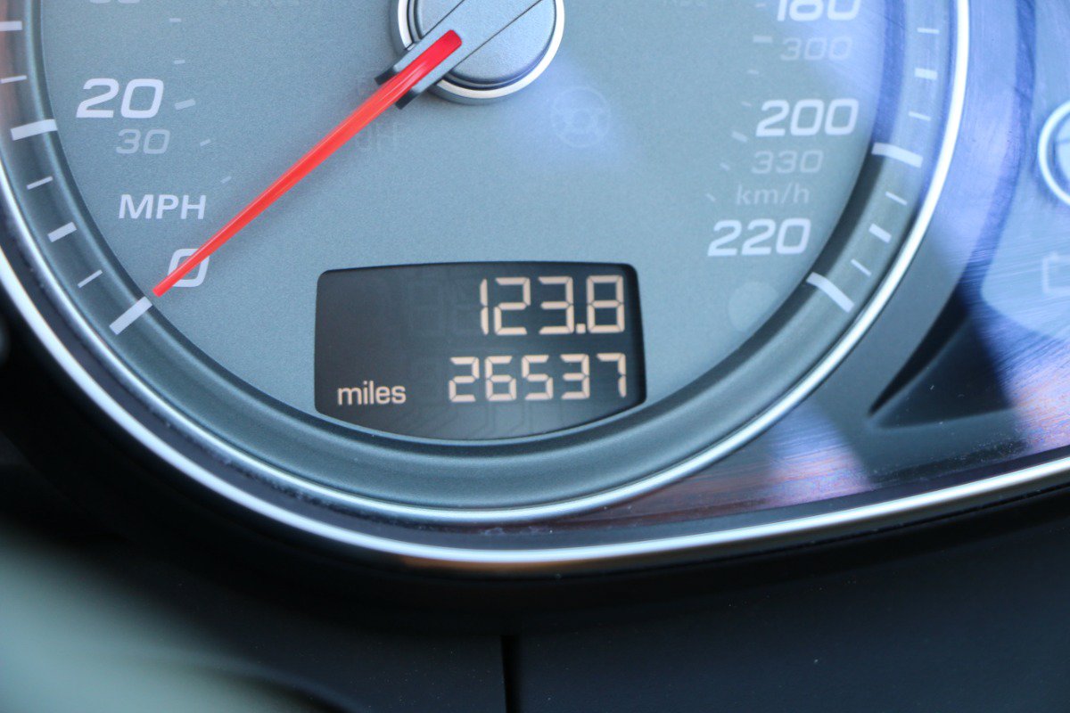 Used 2011 Audi R8 V8 AWD/4WD image 25