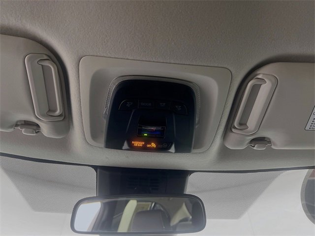 Used 2025 Toyota Corolla LE image 19