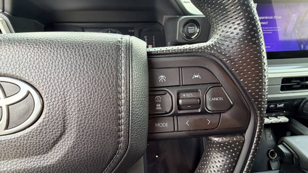 Used 2024 Toyota Tacoma SR5 AWD/4WD image 21