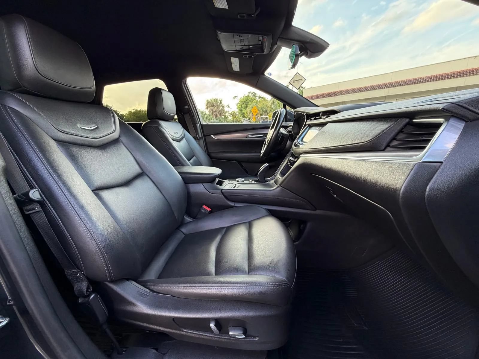 Used 2020 Cadillac XT5 Luxury FWD image 17