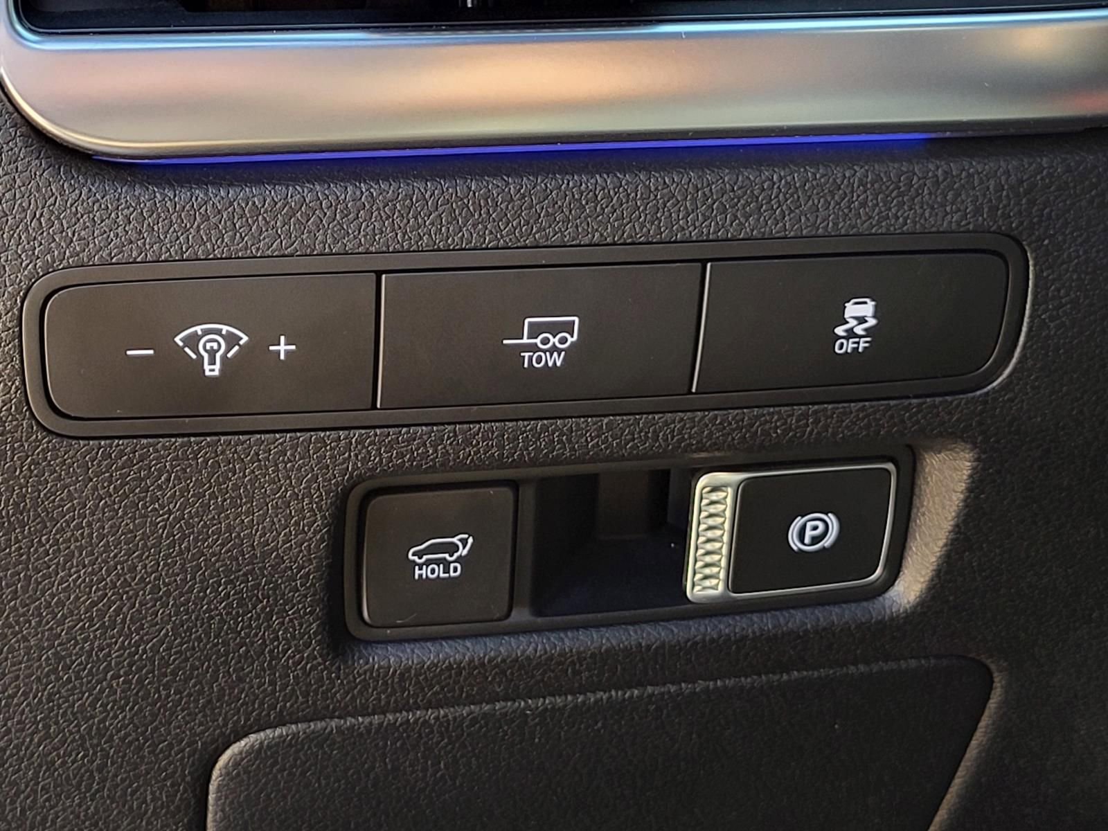 Used 2025 Hyundai Palisade Calligraphy image 23