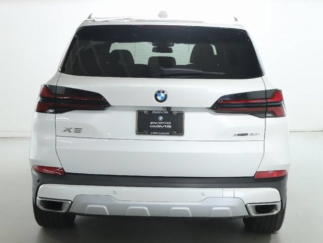 Used 2025 BMW X5 xDrive40i AWD/4WD image 45
