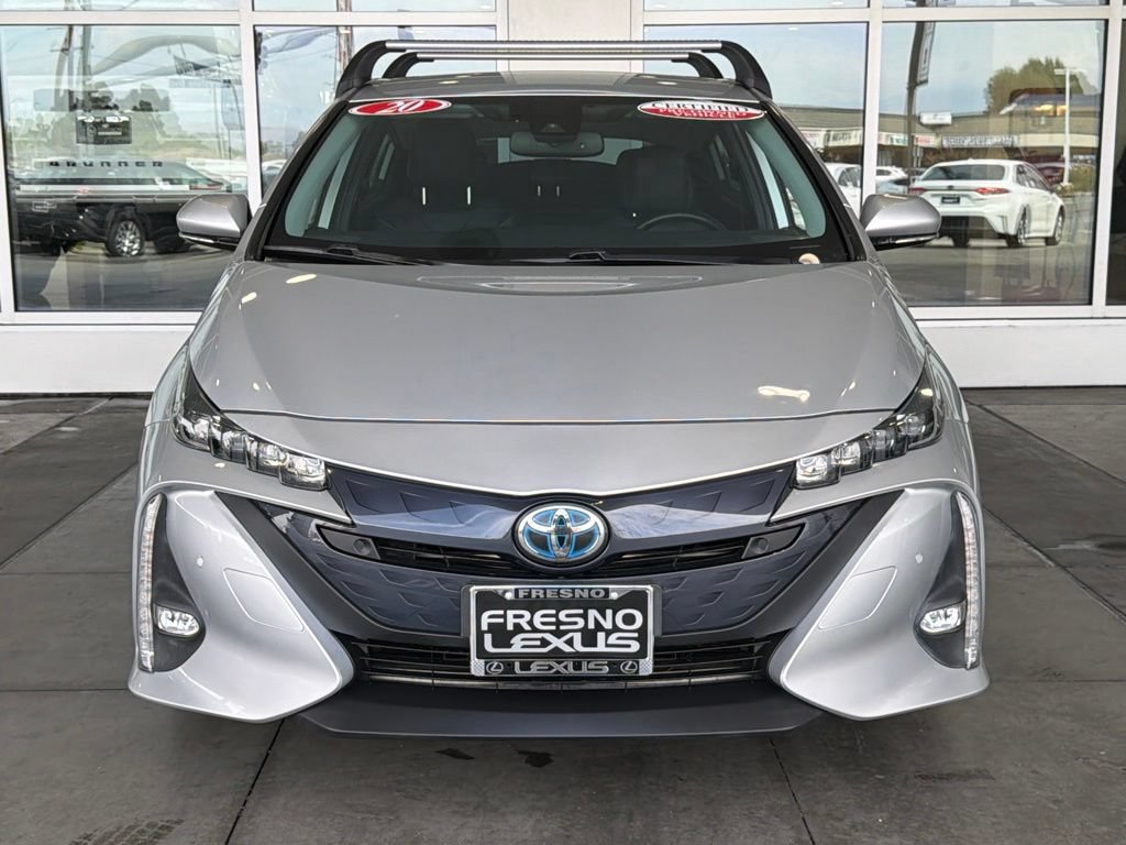 Certified 2020 Toyota Prius Prime Limited FWD image 4