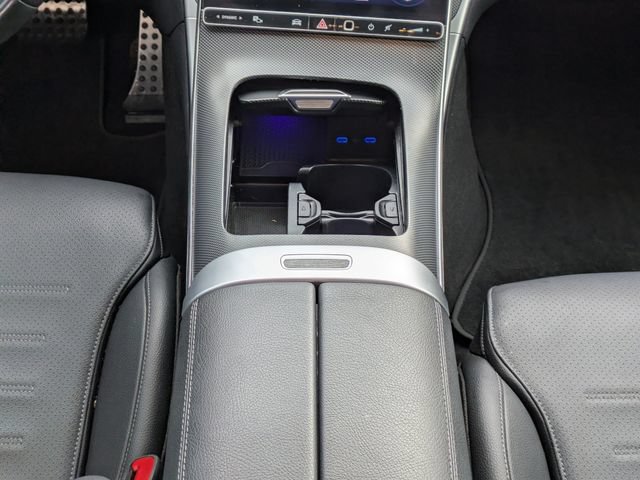 Used 2024 Mercedes-Benz C 300 Sedan image 23