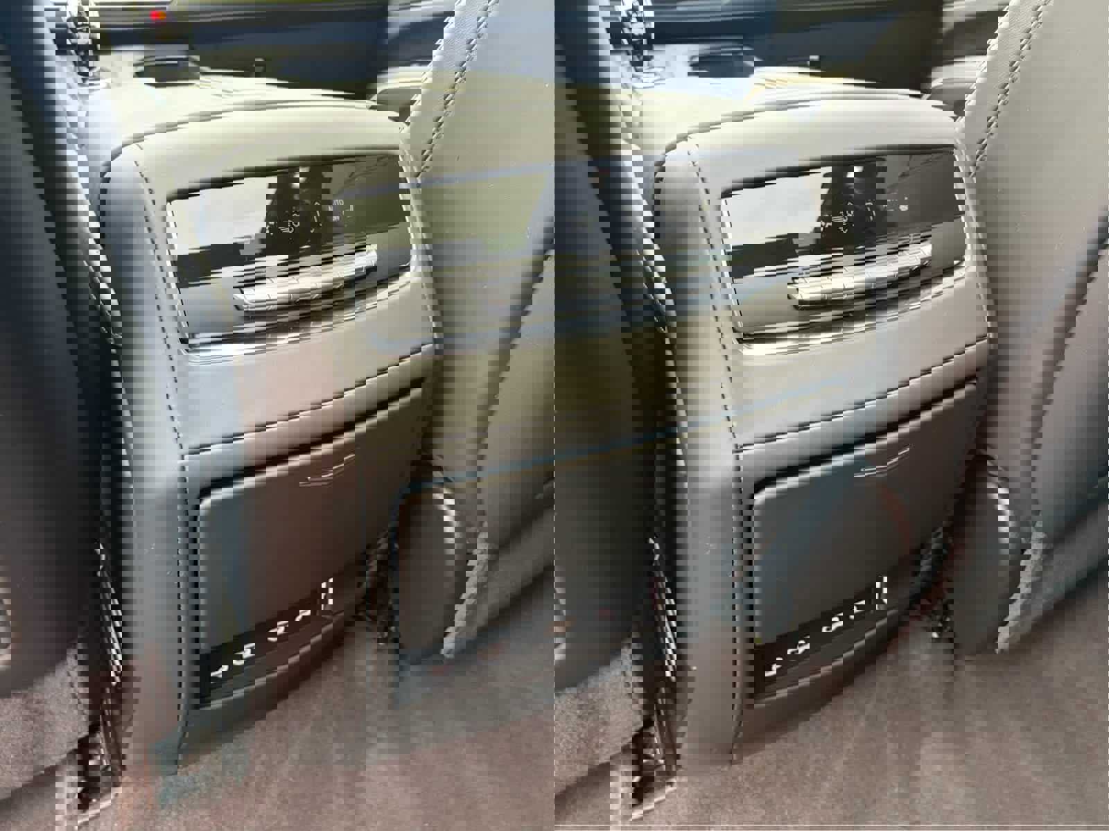 Certified 2024 Cadillac Escalade V w/ LPO, ONYX Package image 25