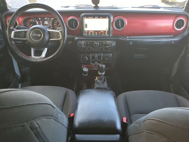 Used 2023 Jeep Wrangler Unlimited Rubicon w/ Cold Weather Group AWD/4WD image 15