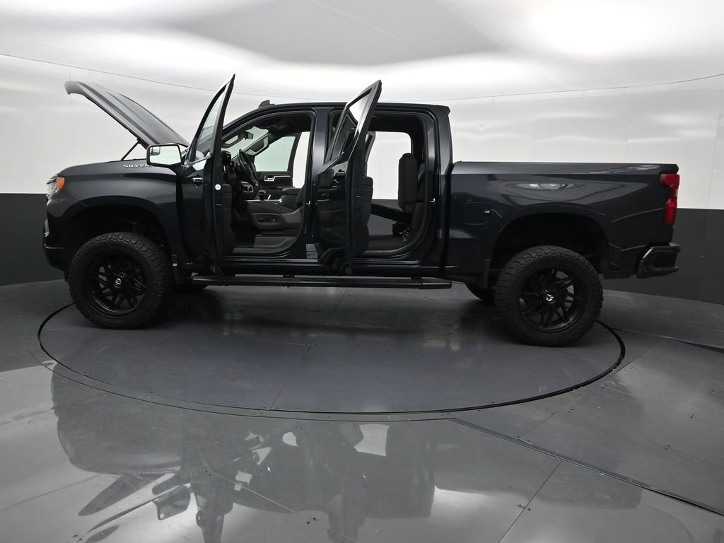 Used 2024 Chevrolet Silverado 1500 RST RWD image 33