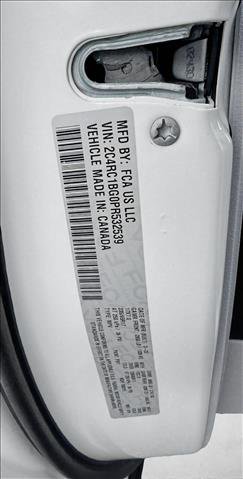 Used 2023 Chrysler Pacifica Touring-L image 24