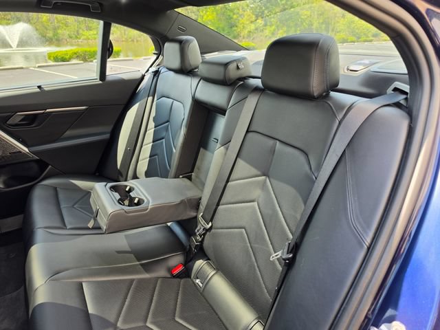 Used 2024 BMW i5 M60 w/ Executive Package AWD/4WD image 38