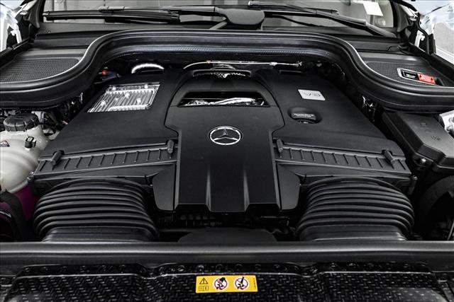 New 2026 Mercedes-Benz GLS 580 4MATIC image 26