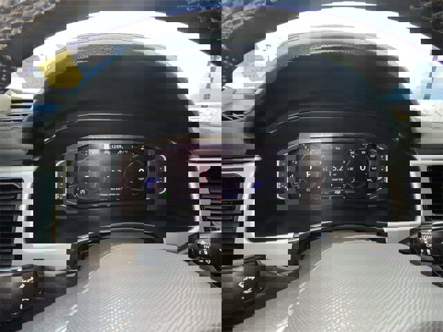 Used 2022 Volkswagen Atlas SEL Premium image 15