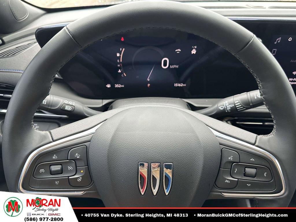 Used 2024 Buick Envista Sport Touring w/ Convenience I Package FWD image 22