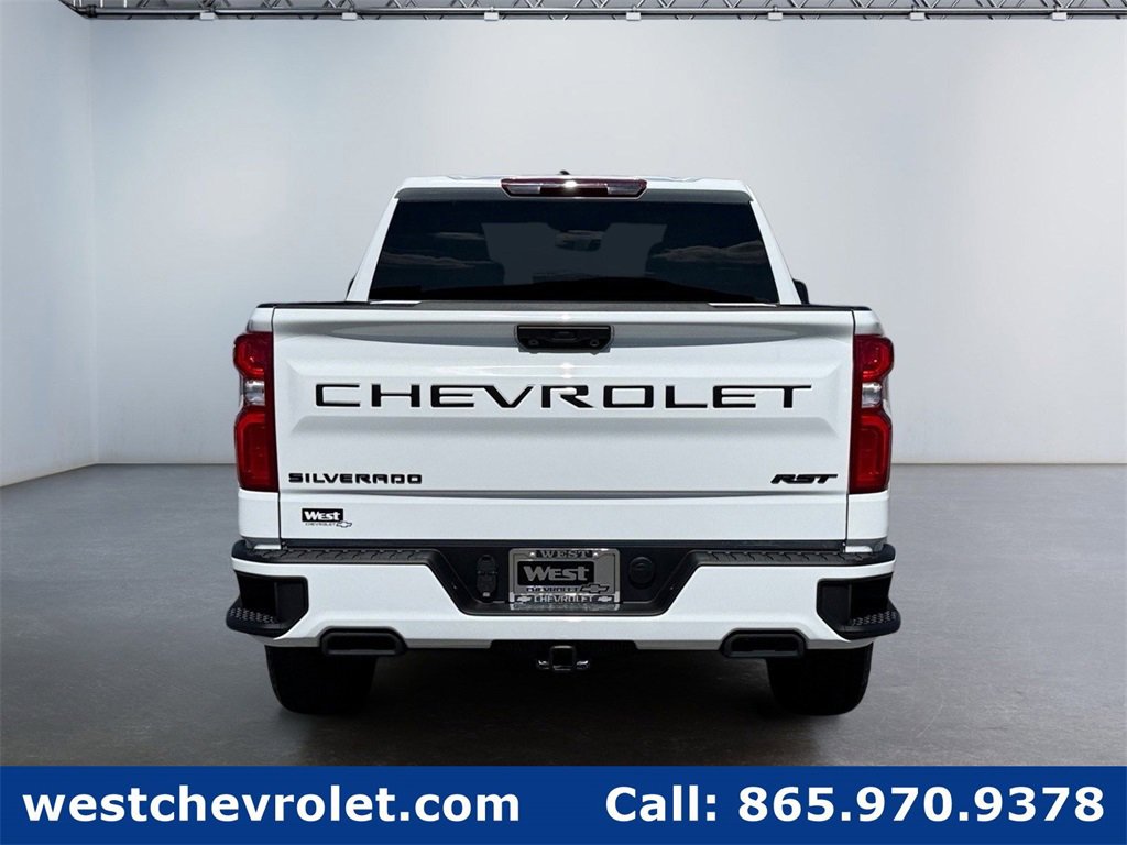 New 2026 Chevrolet Silverado 1500 RST w/ Dark Appearance Package image 4
