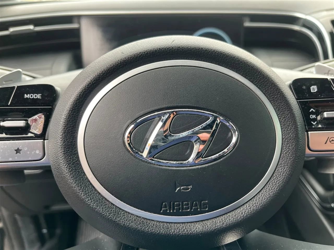 Used 2022 Hyundai Santa Cruz SEL Premium image 7