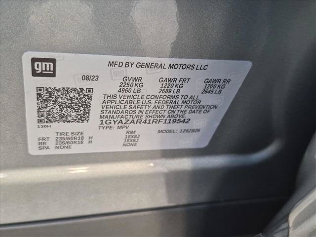 Used 2024 Cadillac XT4 Luxury w/ Cold Weather Package FWD image 24
