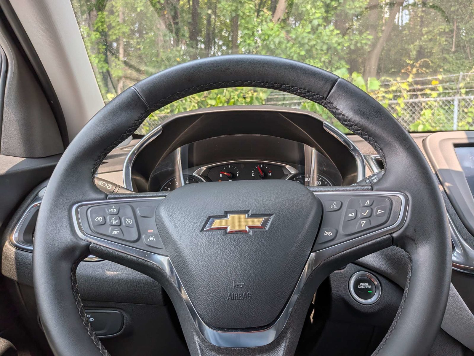 Used 2024 Chevrolet Equinox LT w/ Driver Convenience Package FWD image 26