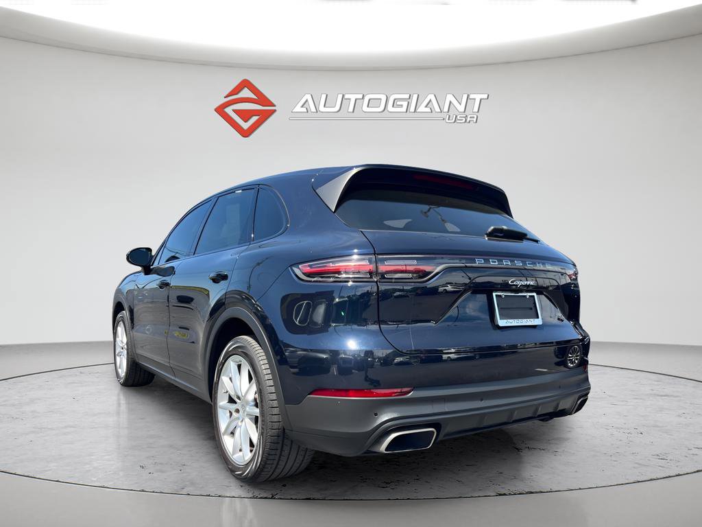 Used 2021 Porsche Cayenne AWD/4WD image 5