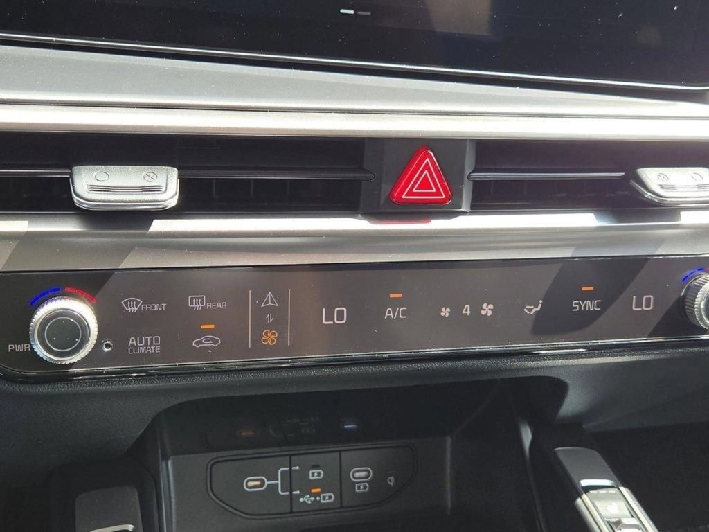 New 2026 Kia Sorento S w/ S Panoramic Sunroof Package image 27