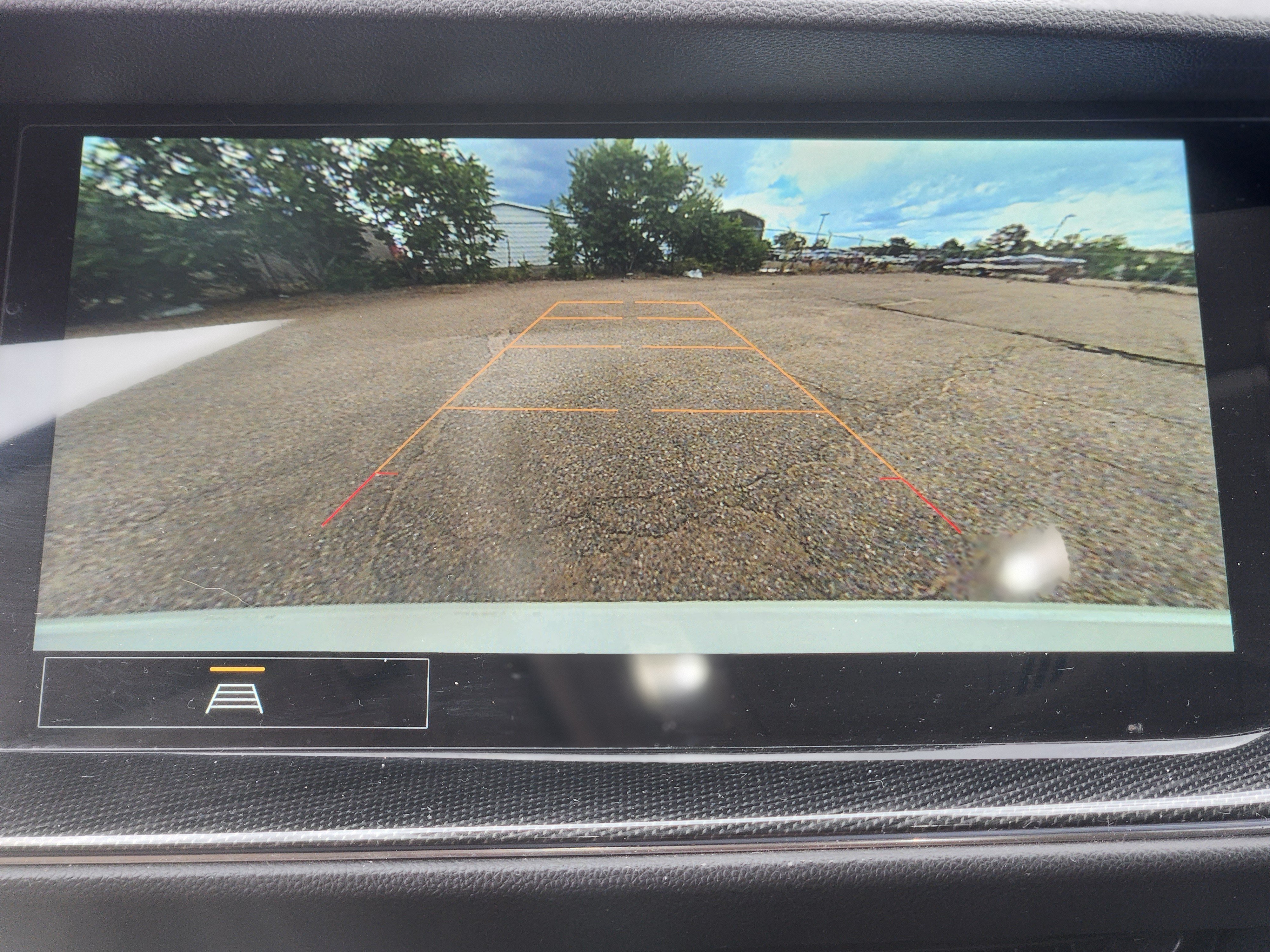 Used 2022 Buick Envision Preferred FWD image 12