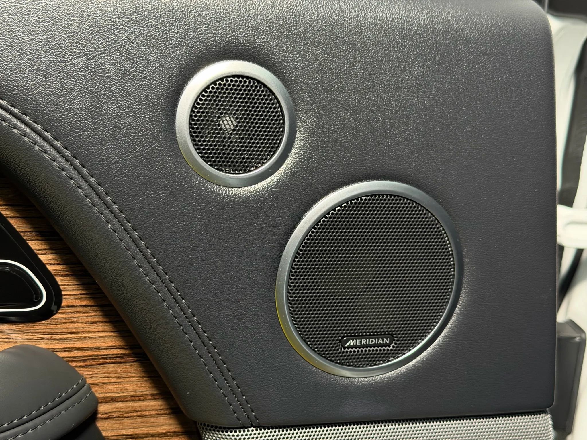 Used 2018 Land Rover Range Rover HSE AWD/4WD image 22