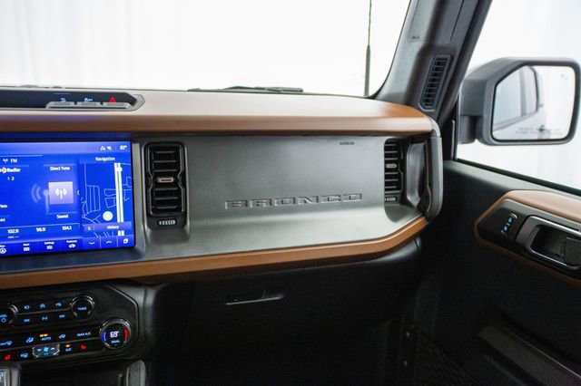 Used 2024 Ford Bronco Outer Banks AWD/4WD image 5
