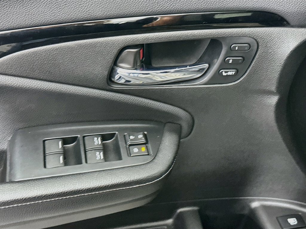 Used 2020 Honda Ridgeline RTL-E image 19