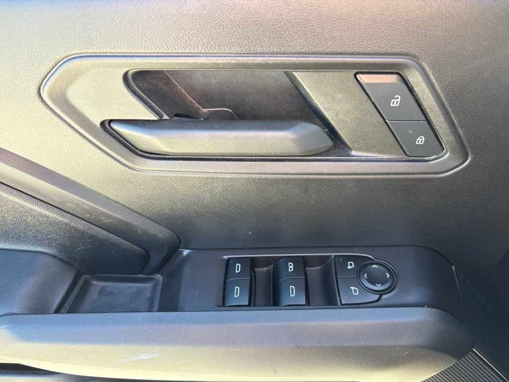 Used 2023 Chevrolet Colorado Trail Boss w/ Technology Package image 16