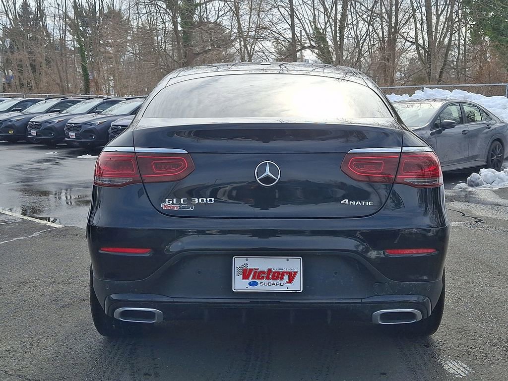 Used 2022 Mercedes-Benz GLC 300 4MATIC Coupe image 5