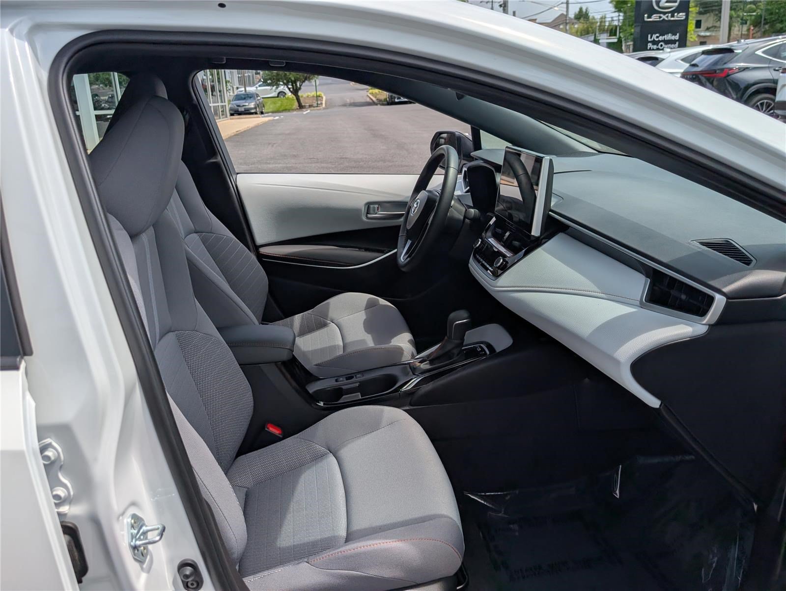 Used 2025 Toyota Corolla FX w/ Convenience Package FWD image 10