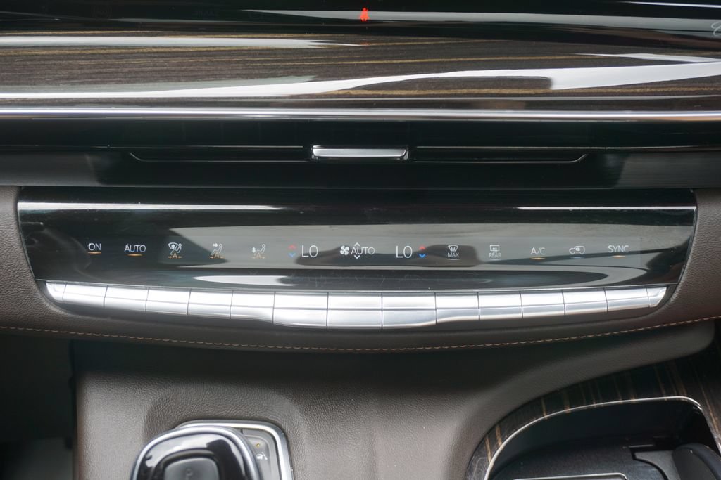 Used 2022 Cadillac Escalade Sport AWD/4WD image 14