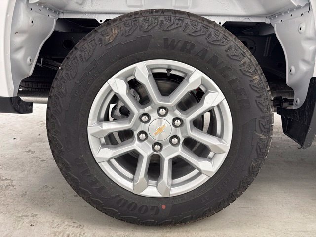New 2026 Chevrolet Silverado 1500 LT w/ Z71 Off-Road Package AWD/4WD image 35