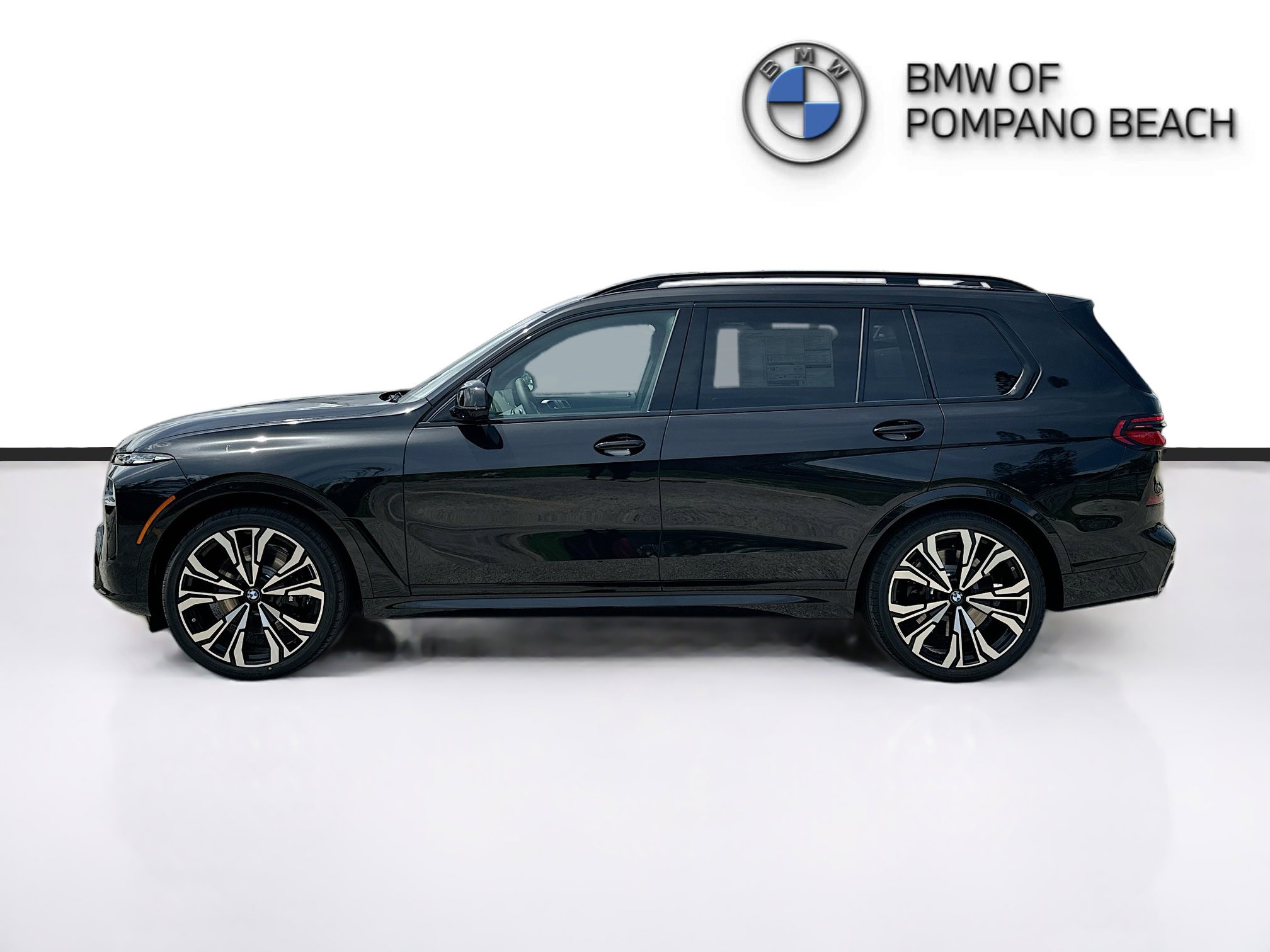 New 2026 BMW X7 M60i image 4