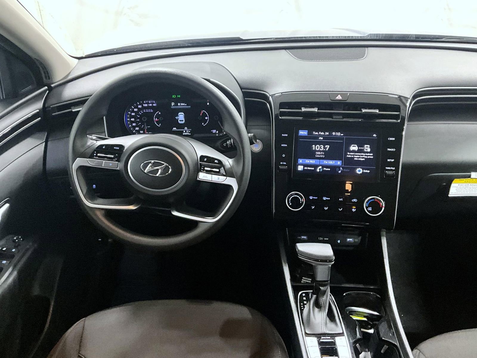 Certified 2023 Hyundai Tucson SEL AWD/4WD image 13
