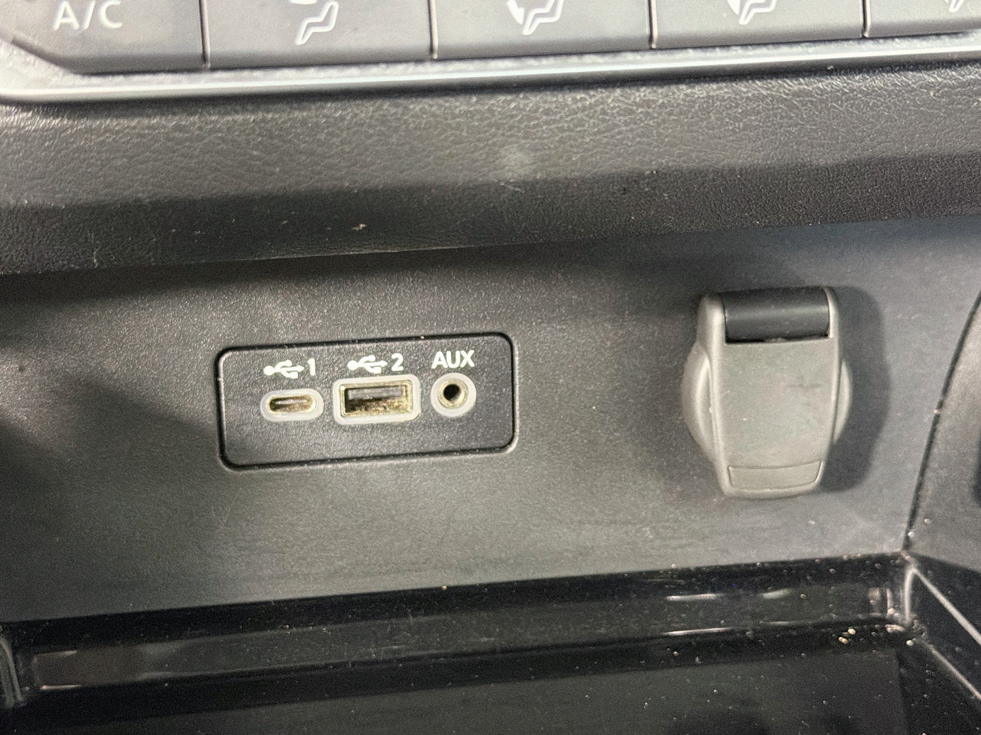 Used 2025 Nissan Altima 2.5 SR FWD image 25