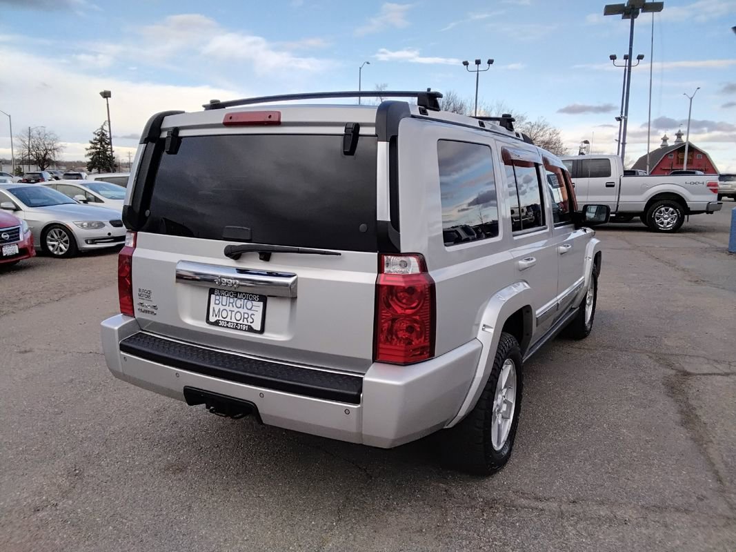 Used 2006 Jeep Commander Limited w/ Trailer Tow Group IV image 5