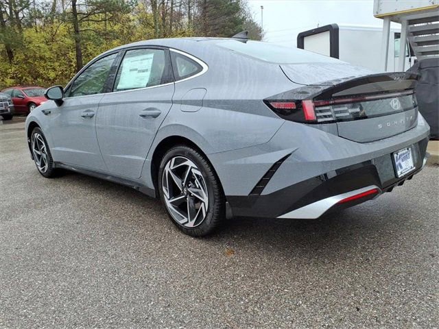 New 2026 Hyundai Sonata SEL image 4