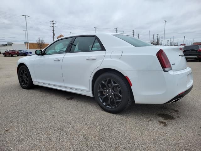 Used 2023 Chrysler 300 Touring L w/ Popular Equipment Group image 33