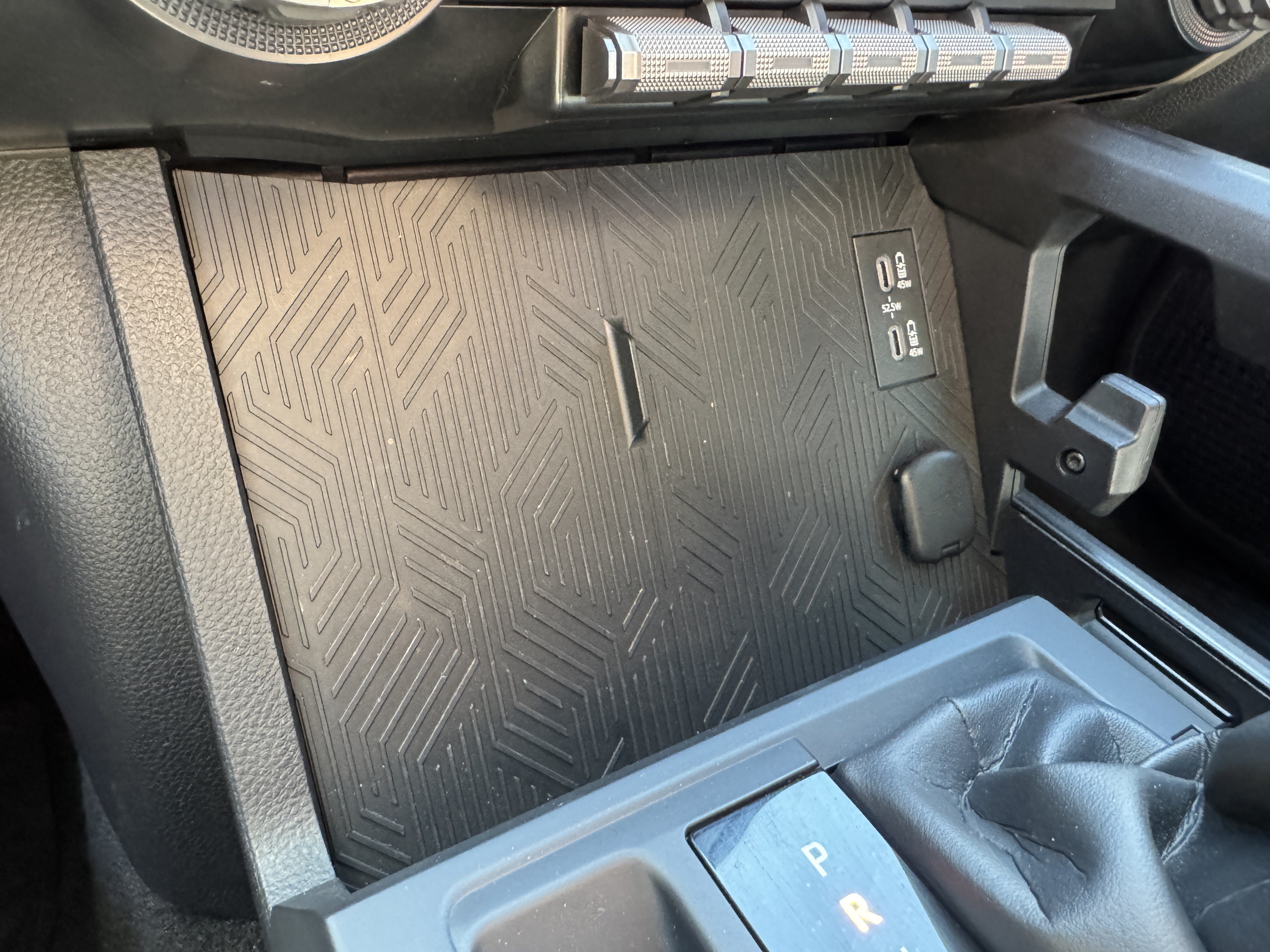 Certified 2024 Toyota Tacoma SR AWD/4WD image 36