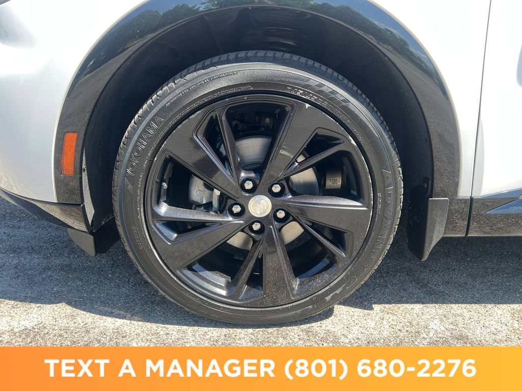 Used 2021 Buick Envision Essence w/ Sport Touring Package AWD/4WD image 22