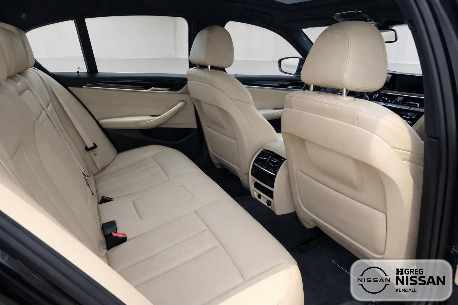 Used 2018 BMW 530e RWD image 13