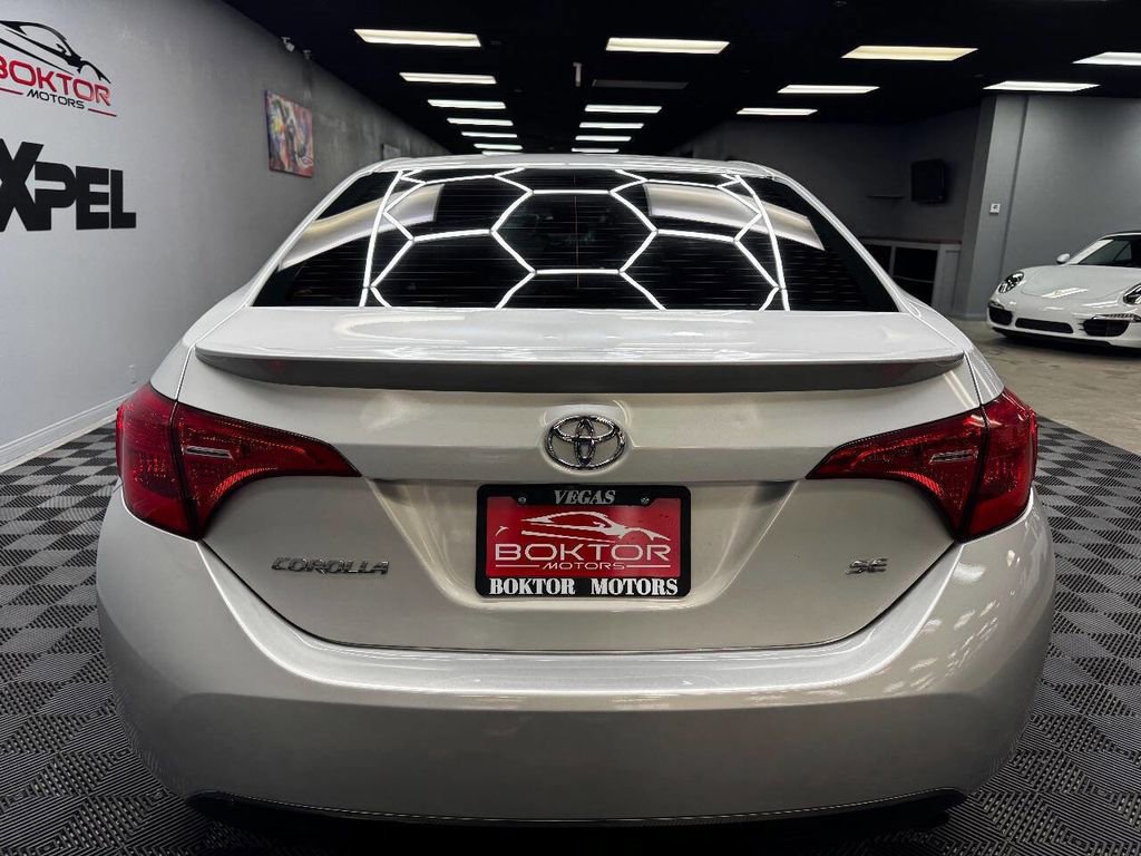 Used 2019 Toyota Corolla SE w/ Carpet Mat Package (TMS) FWD image 12