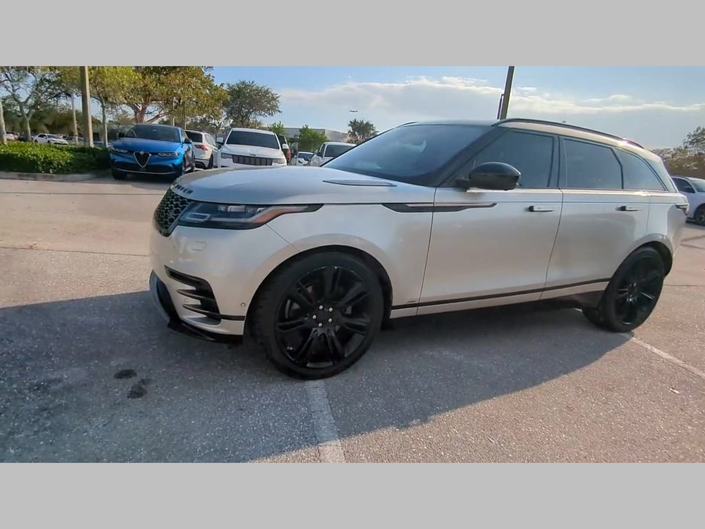 Used 2018 Land Rover Range Rover Velar R-Dynamic SE image 52