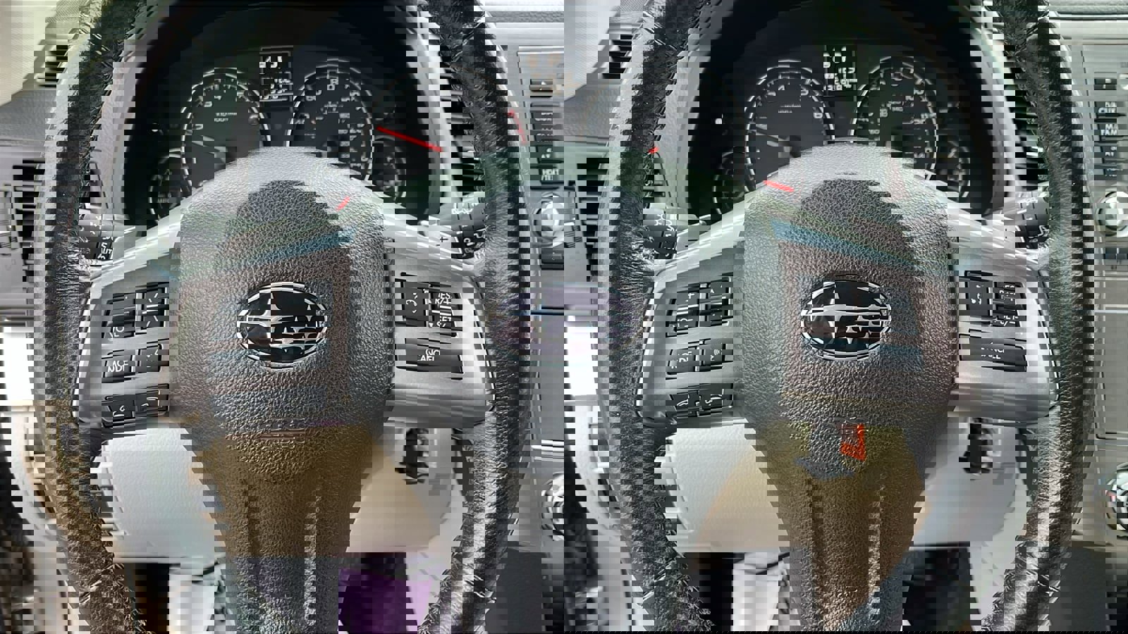 Used 2014 Subaru Outback 2.5i Premium image 13