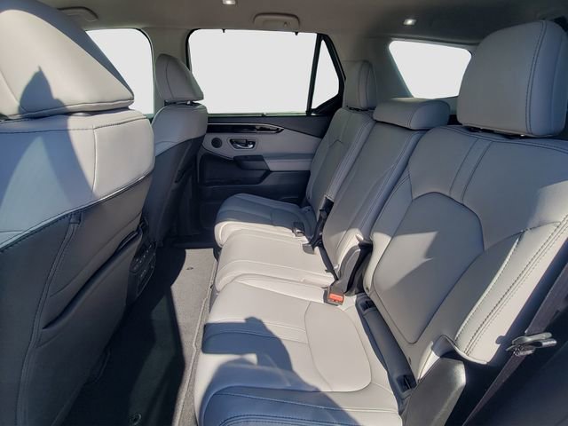 Used 2025 Honda Pilot EX-L image 13