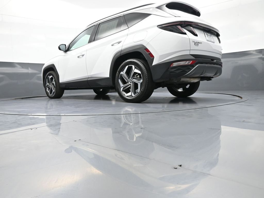 Certified 2023 Hyundai Tucson Limited AWD/4WD image 32