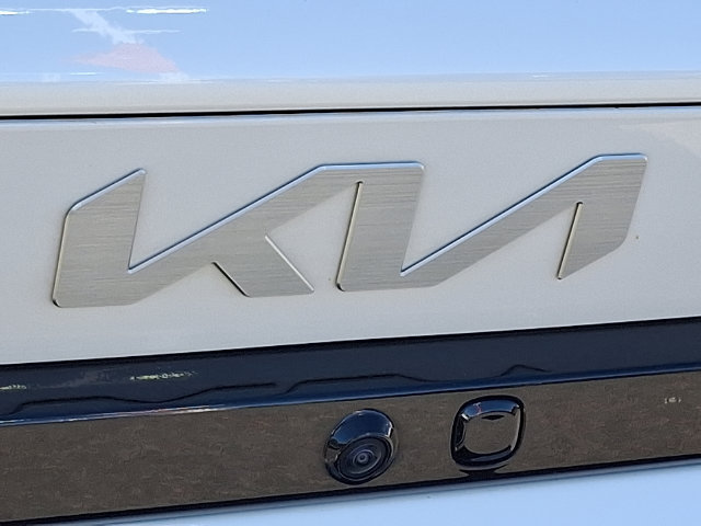 Used 2025 Kia K4 EX w/ GT-Line Premium Package FWD image 29
